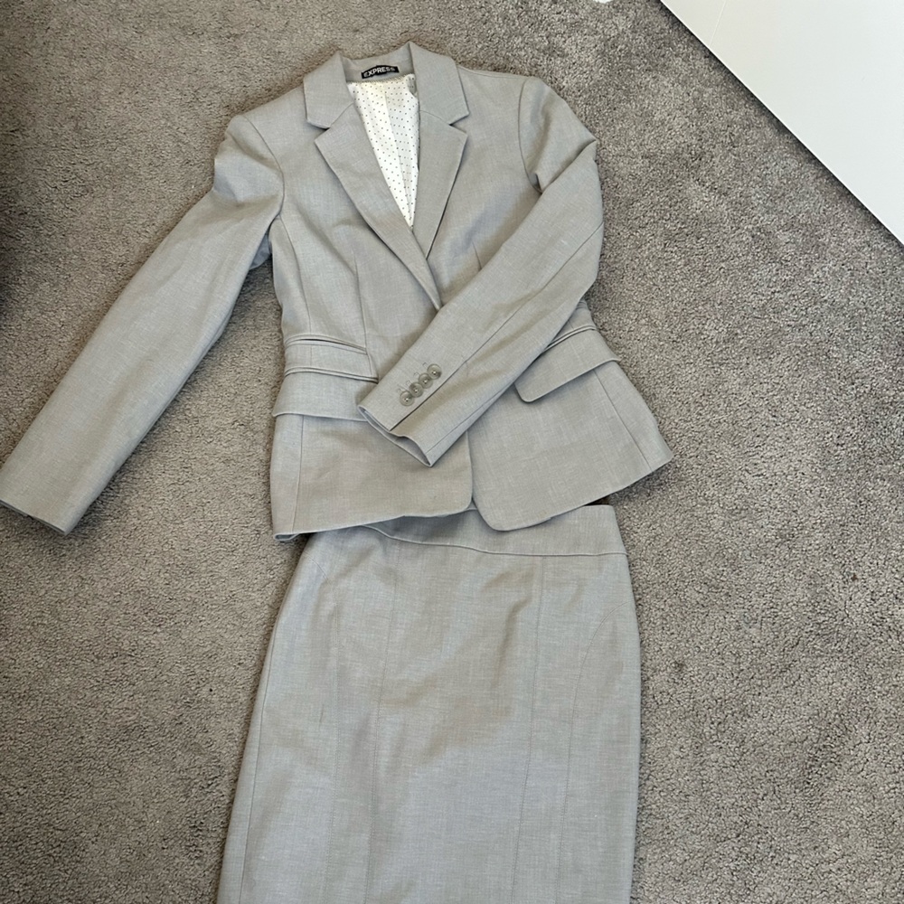 Full cute suit!